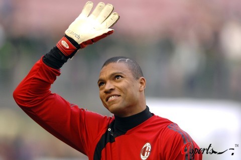 中国女足0-8惨败英格兰女足，张琳艳造险，斯坦韦戴帽（中国女足遭英格兰8-0横扫：张琳艳制造杀机，斯坦韦上演帽子戏法）