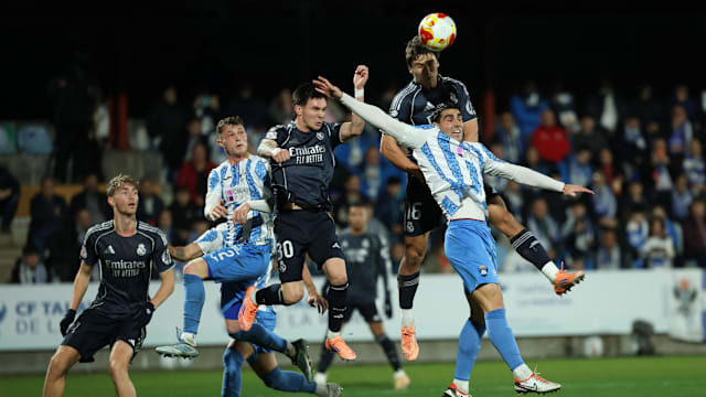 巴蒂：劳塔罗和小蜘蛛可以一起上，但其中一人必须做出牺牲（巴蒂：劳塔罗与小蜘蛛可同场，但需一人为团队让步）