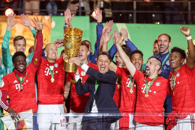 Shams：独行侠愿意聆听关于加福德+汤普森+拉塞尔的报价（Shams：独行侠对加福德、汤普森、拉塞尔的交易报价持开放态度）