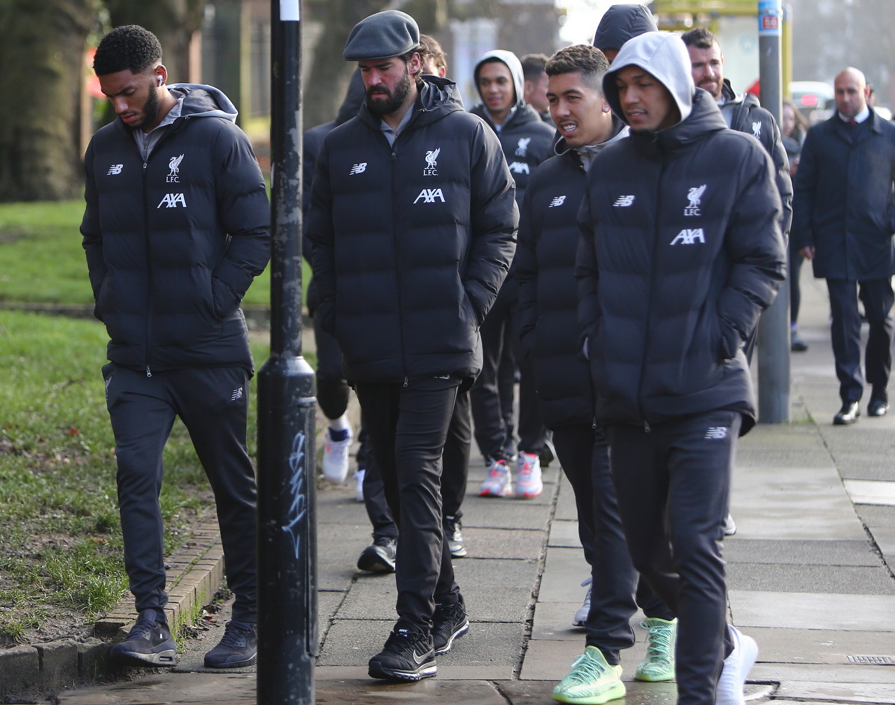 早报：一夜倒退11年（早讯：一夜回到十一年前）